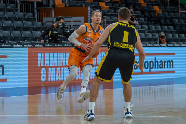 萨乌尔的瞬 萨乌尔的瞬