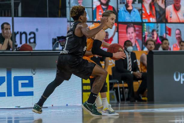 们的技战术 们的技战术